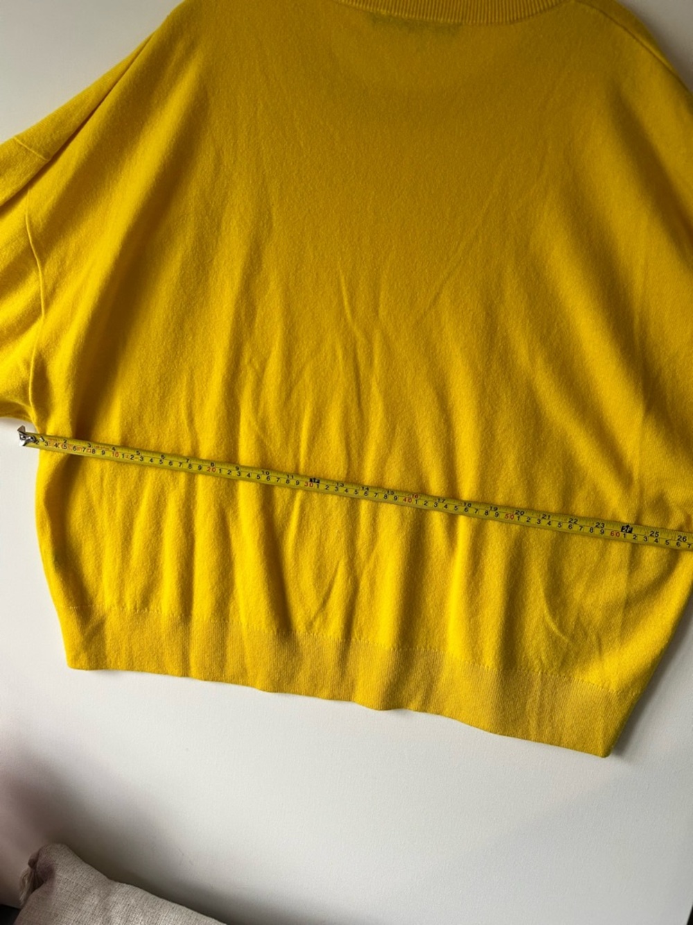 Jenni Kayne Sunny Yellow 100% cashmere Crewneck Sweater - Picture 7 of 9
